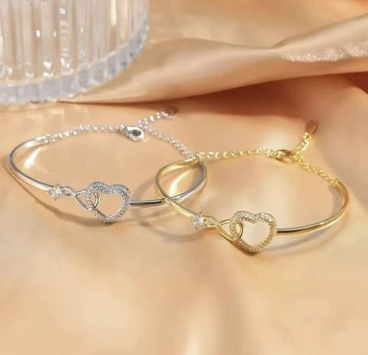 To My Daughter from Mom - Infinity Heart Bracelet - Forever Linked Together Gift