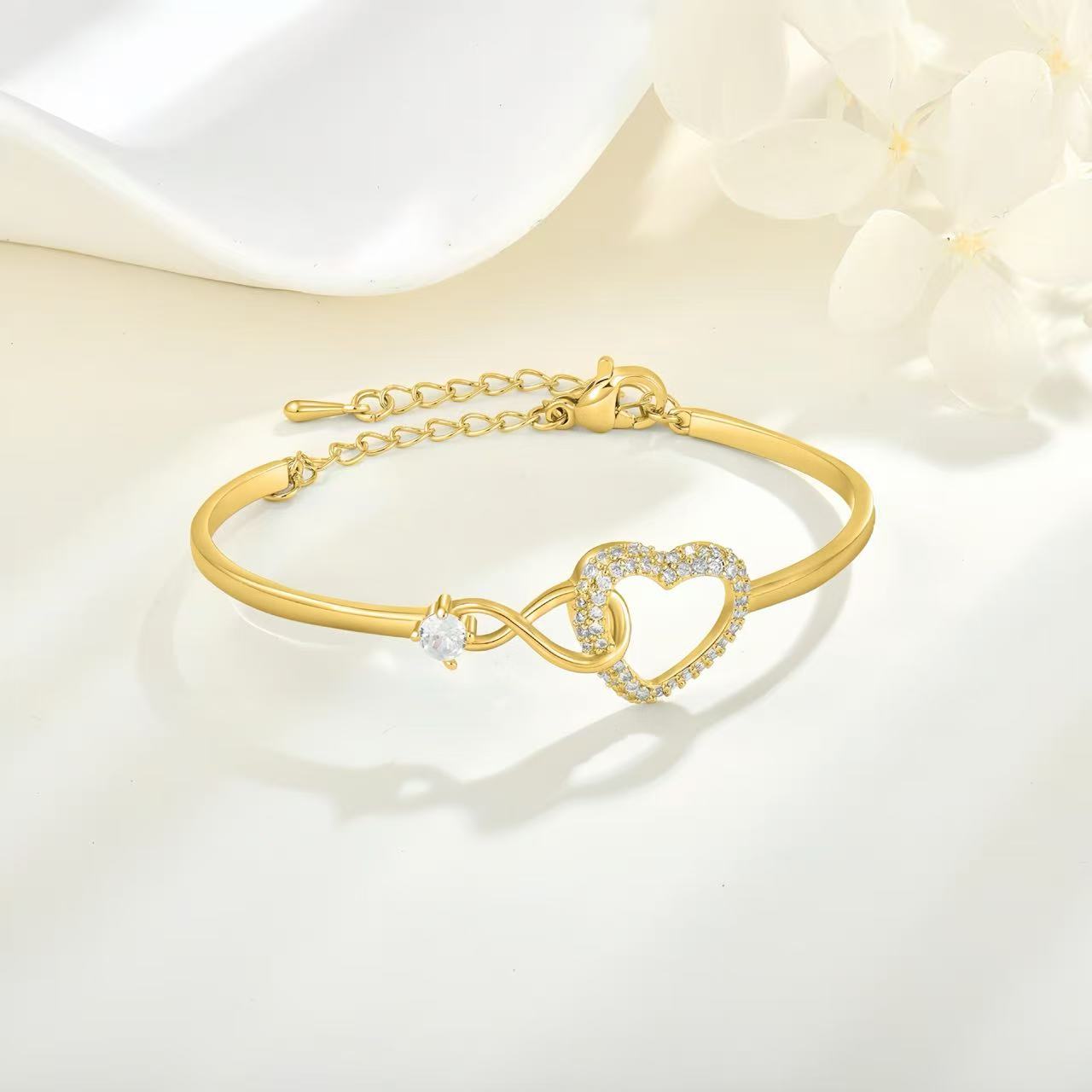 To My Wife - Infinity Heart Bracelet - Best Thing Happened Message Card Gift