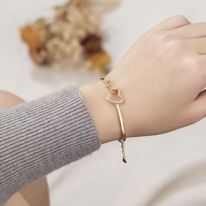 To My Wife - Infinity Heart Bracelet - Best Thing Happened Message Card Gift