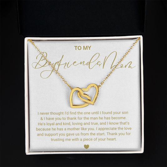 To My Boyfriend's Mom - Linked Hearts Necklace - Message Card Gift